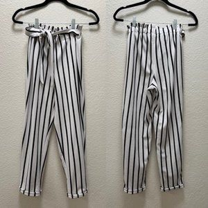 Adorable Striped Paper Top Pants size S